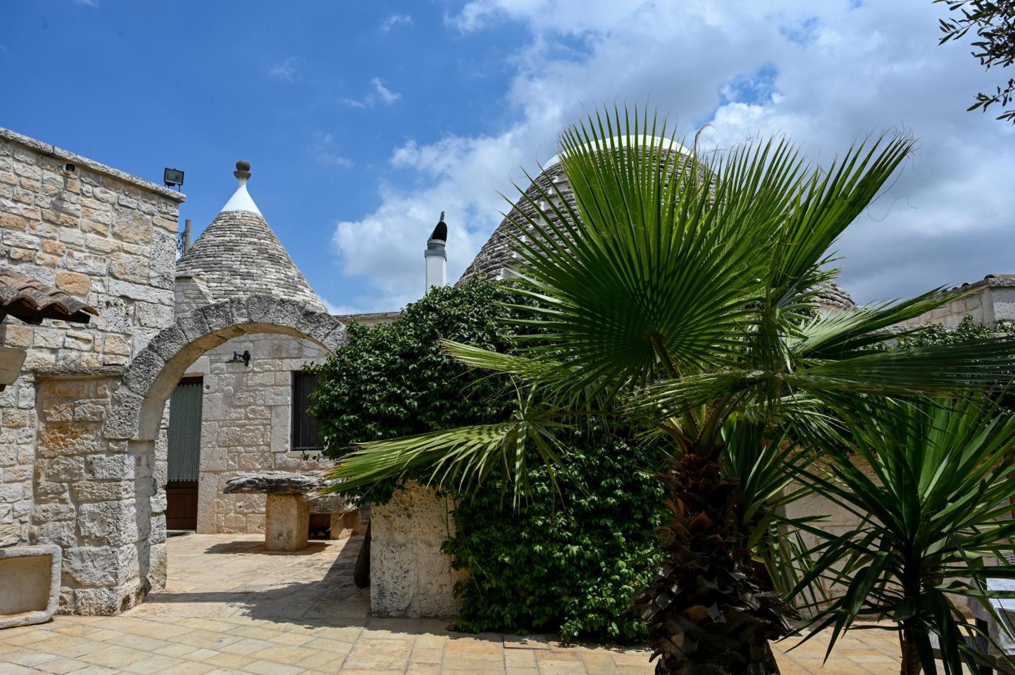 Masseria Pentima Vetrana Resort Альберобелло Экстерьер фото